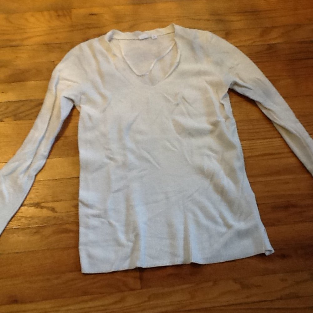 Ivory Textured V-Neck Tunic Sweater - Picture 2 of 7